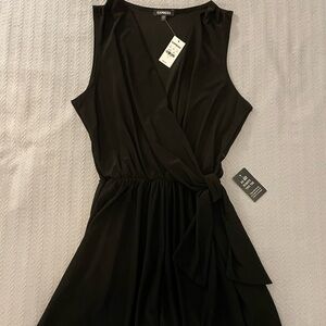 Express romper-shorts. Black. Small